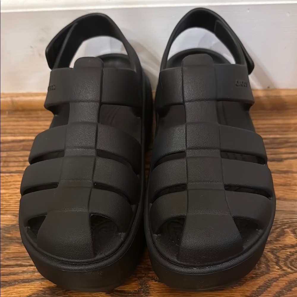 CROCS Stomp Fisherman Sandals